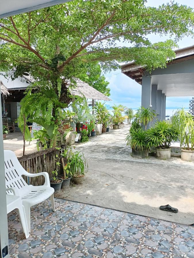Koh Mook Sea View Bungalow Bagian luar foto