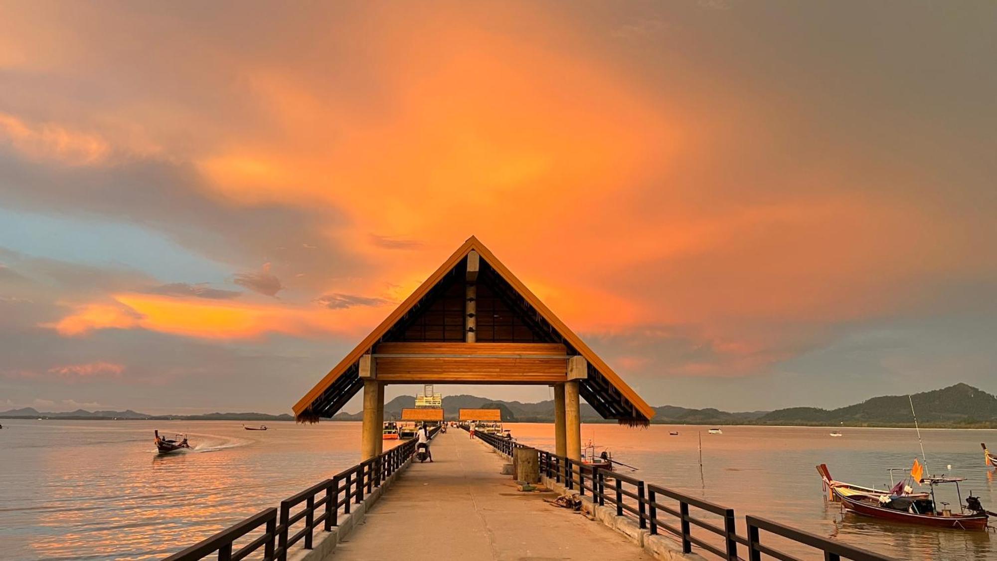 Koh Mook Sea View Bungalow Bagian luar foto