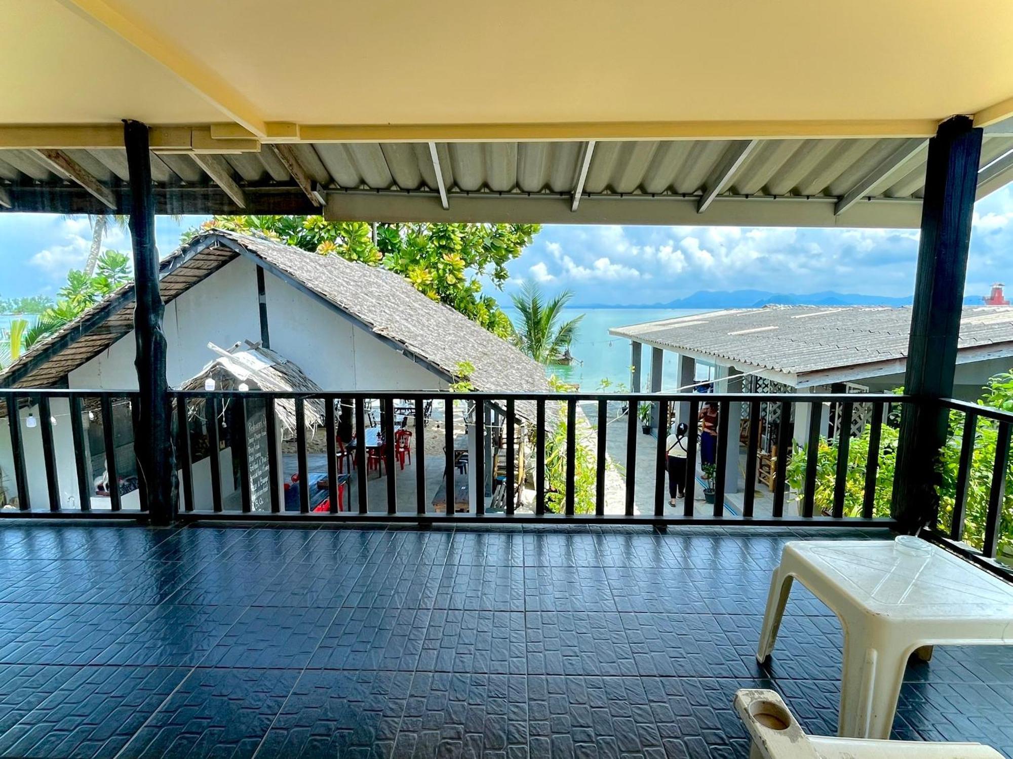 Koh Mook Sea View Bungalow Bagian luar foto